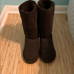Bear paw boots